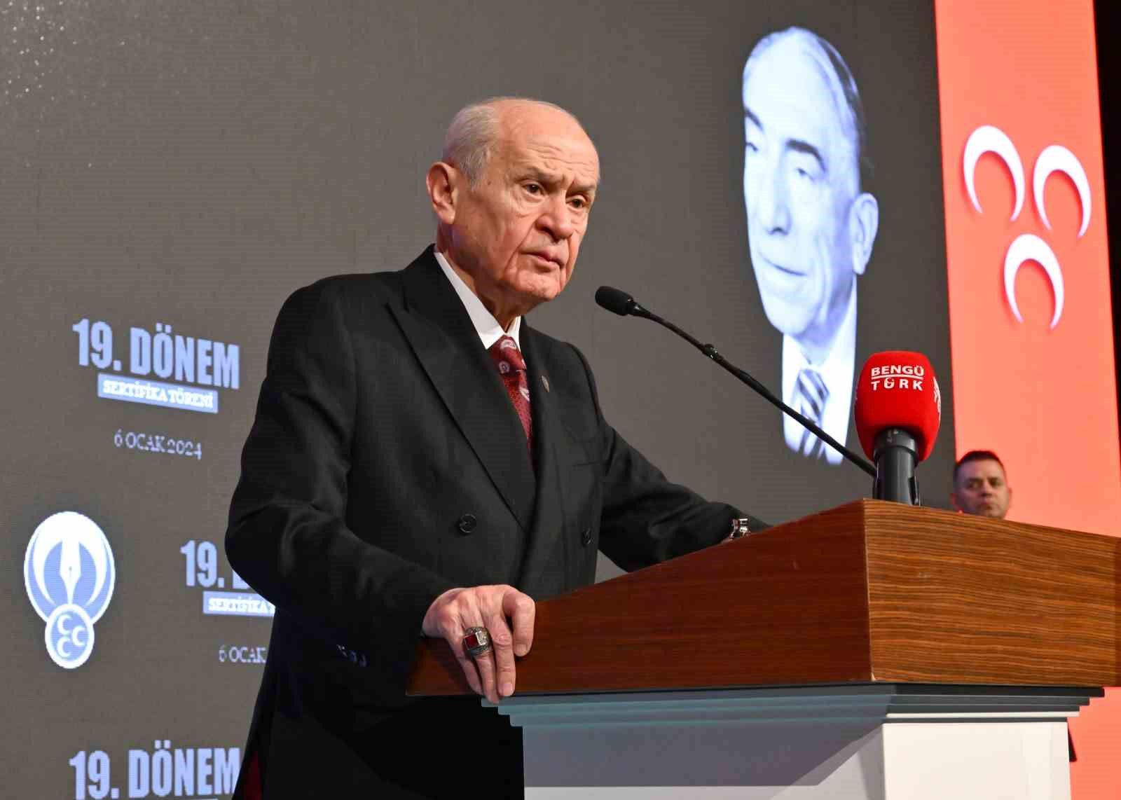 DEVLET BAHÇELİ'NİN TİRE TALEBİ: CUMHUR İTTİFAKI MHP'Lİ ADAYI DESTEKLEYECEK İYİ PARTİLİ TİRE BELEDİYE BAŞKANI SALİH ATAKAN DURAN'IN MHP'YE GEÇECEĞİ İDDİA EDİLİYOR