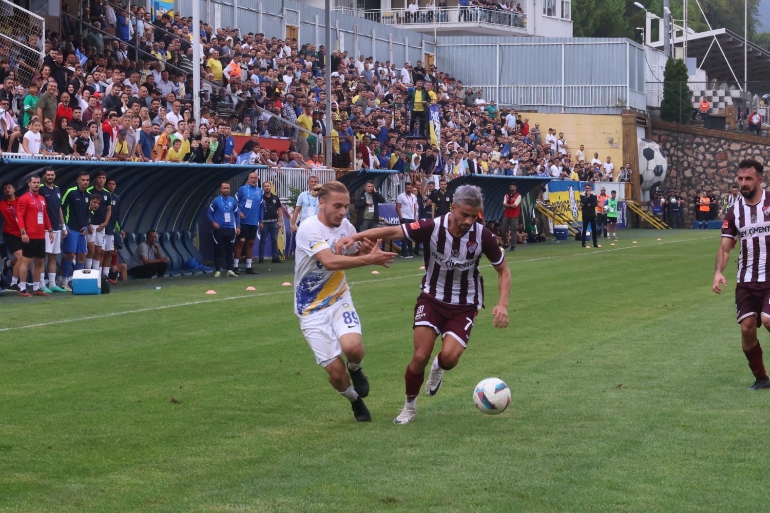 TFF 2. LİG: BELEDİYE DERİNCESPOR: 1 - ELAZIĞSPOR: 1