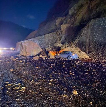 ZONGULDAK’TA KARAYOLUNDA HEYELAN: ARAÇTA HASAR MEYDANA GELDİ