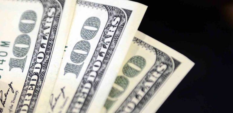 SERBEST PİYASADA DÖVİZ FİYATLARI DOLAR 30,28 SEVİYESİNDE