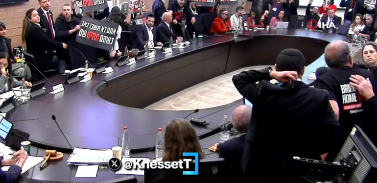 kikikik