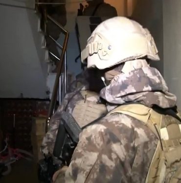KOCAELİ MERKEZLİ 6 İLDE TERÖR OPERASYONU: 11 GÖZALTI
