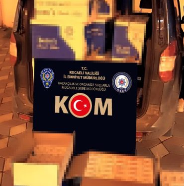 KOCAELİ'DE 300 BİN MAKARON ELE GEÇİRİLDİ