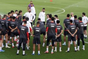 MİLLİLER, GALLER MAÇI HAZIRLIKLARINA BAŞLADI KEREM AKTÜRKOĞLU, SEMİH KILIÇSOY VE HAKAN ÇALHANOĞLU İDMANA KATILMADI