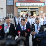 MİLLİ EĞİTİM BAKANI TEKİN: "ON BİNLERCE İNSAN, 60 BİNİN ÜZERİNDE İNSANIN ŞEHİT EDİLDİĞİ BİR SOYKIRIM SÜRECİNİ YAŞIYORUZ" "EĞİTİM İLE İLGİLENEN BİZLERİN, EĞİTİMCİLERİN ASLINDA ASIL ÜZERİNDE DURMASI GEREKEN ŞEY BU DÜNYADA BARIŞ İÇERİSİNDE BİRLİKTE ADALETİ, DEMOKRASİYİ, İNSAN HAKLARINI EGEMEN KILACAK BİR YAŞAM ORTAMI OLUŞTURMAK"