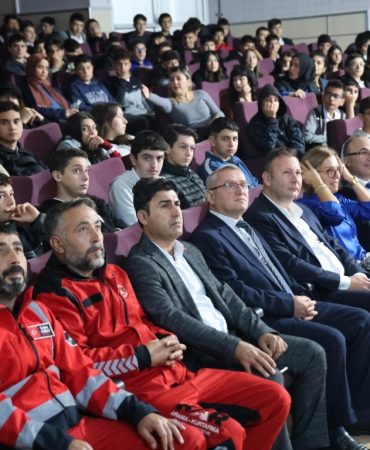 ÖĞRENCİLERE AFET BİLİNCİ EĞİTİMİ