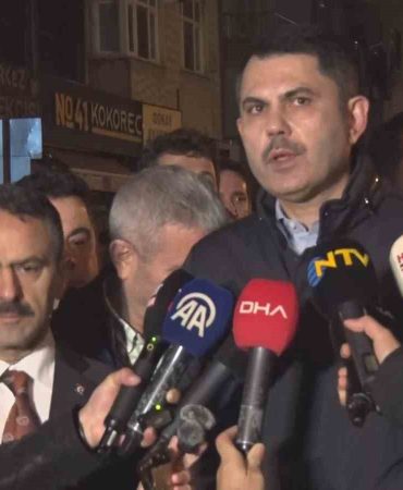 BAKAN KURUM: "GEBZE'DE BUGÜN İTİBARİYLE 16 BİNA TAHLİYE EDİLDİ" "16 BİNAMIZDA YAŞAYAN VATANDAŞLARIMIZI MİSAFİRHANELERİMİZDE, OTELLERİMİZDE ŞUAN İÇİN MİSAFİR EDİYORUZ" "ETRAFTAKİ TÜM BİNALARI BİLİM İNSANLARIMIZIN ÇALIŞMALARIYLA, AFAD'IMIZIN, BAKANLIĞIMIZIN, YAPI İŞLERİ GENEL MÜDÜRLÜĞÜMÜZÜN ÇALIŞMALARIYLA BİRLİKTE TEK TEK TESPİTLERİNİ GERÇEKLEŞTİRİYORUZ"