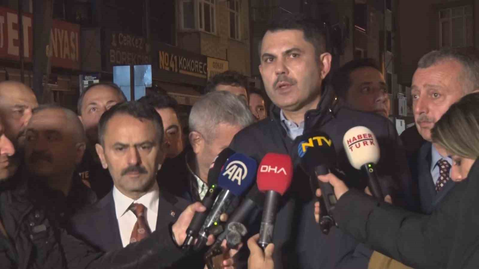 BAKAN KURUM: "GEBZE'DE BUGÜN İTİBARİYLE 16 BİNA TAHLİYE EDİLDİ" "16 BİNAMIZDA YAŞAYAN VATANDAŞLARIMIZI MİSAFİRHANELERİMİZDE, OTELLERİMİZDE ŞUAN İÇİN MİSAFİR EDİYORUZ" "ETRAFTAKİ TÜM BİNALARI BİLİM İNSANLARIMIZIN ÇALIŞMALARIYLA, AFAD'IMIZIN, BAKANLIĞIMIZIN, YAPI İŞLERİ GENEL MÜDÜRLÜĞÜMÜZÜN ÇALIŞMALARIYLA BİRLİKTE TEK TEK TESPİTLERİNİ GERÇEKLEŞTİRİYORUZ"