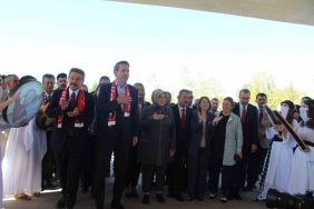 BAKAN BAYRAKTAR: "TERÖRSÜZ TÜRKİYE, KADINLA MÜMKÜN" "TERÖRSÜZ TÜRKİYE ÇOK ÖNEMLİ. GÖZÜMÜZ GİBİ SAKINMAMIZ VE ÖZEN GÖSTERMEMİZ GEREKEN BİR İŞ"