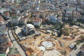 KENT MEYDANI’NDA ÇALIŞMALAR TAM GAZ DEVAM