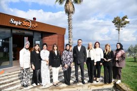 BAŞKAN ÖZLÜ: "BAŞİSKELE’NİN GELİŞİMİNDE KADINLARIN ROLÜ BÜYÜK"