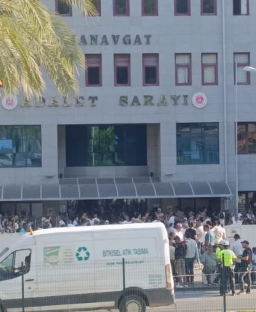 MANAVGAT BELEDİYESİ'NDEKİ YOLSUZLUK VE RÜŞVET SORUŞTURMASINDA İDDİANAME KABUL EDİLDİ NİYAZİ NEFİ KARA HAKKINDA "ÖRGÜT KURMA, RÜŞVET VE ZİMMET" SUÇLAMASI 155 SAYFALIK İDDİANAMEDE, 33 AYRI DELİLLENDİRİLMİŞ OLAYI KAPSARKEN 41 KİŞİ HAKKINDA  "SUÇ İŞLEMEK AMACIYLA ÖRGÜT KURMA, RÜŞVET ALMA VE VERME, ZİMMET, İRTİKAP VE İCBAR SURETİYLE İRTİKAP" GİBİ SUÇLAMALAR YER ALIYOR