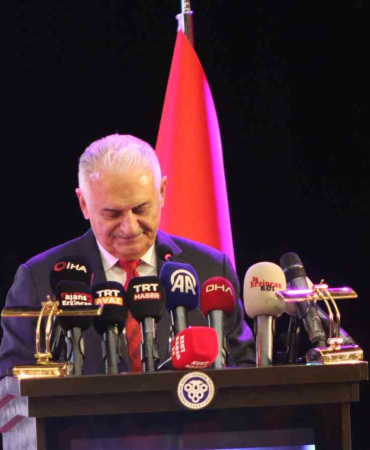 BİNALİ YILDIRIM: "NÜFUS YENİLENME HIZI TEHLİKE SINIRININ ALTINDA"