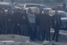 YURT BİNASINDAN DÜŞEREK HAYATINI KAYBEDEN ÜNİVERSİTE ÖĞRENCİSİ İSTANBUL'DA TOPRAĞA VERİLDİ