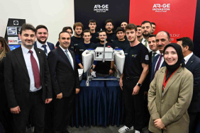 BAKAN KACIR: "TÜRKİYE'NİN AR-GE HARCAMALARINI 1,2 MİLYAR DOLARDAN 19,9 MİLYAR DOLARA YÜKSELTTİK" "İNSANSIZ HAVA ARACI ÜRETİMİNDE DÜNYA LİDERİYİZ" "TEKNOLOJİ İHRACATIMIZ 2002'DE SADECE 10 MİLYAR DOLAR İKEN, GEÇTİĞİMİZ YIL 108 MİLYAR DOLARI AŞTI"