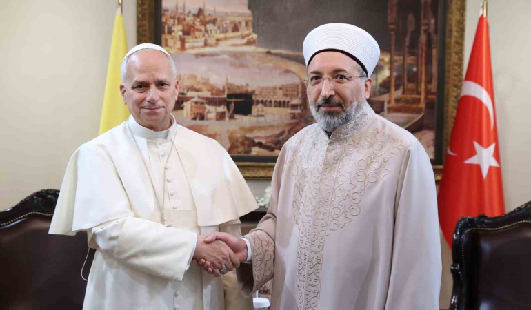 DİYANET İŞLERİ BAŞKANI ARPAGUŞ, PAPA 14. LEO İLE GÖRÜŞTÜ