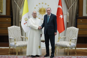 PAPA 14. LEO: "ZİYARET LOGOSUNDAKİ KÖPRÜ, TÜRKİYE'NİN DÜNYADAKİ ROLÜNÜ ANLATIYOR"