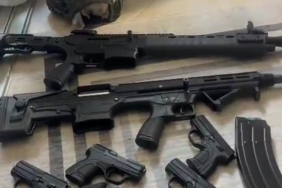 KOCAELİ'DE KAÇAKÇILIK OPERASYONU: 10 SİLAH ELE GEÇİRİLDİ, 3 ŞÜPHELİ GÖZALTINA ALINDI