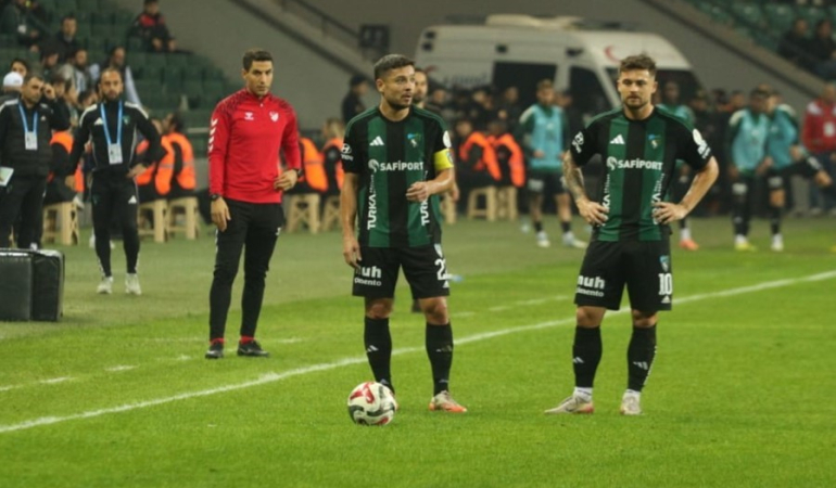 AHMET OĞUZ: "ŞUT DENEDİM ASİST OLDU"