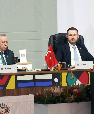 CUMHURBAŞKANI ERDOĞAN: "G20'Yİ DAHA FAZLA SORUMLULUK ÜSTLENMEYE DAVET EDİYORUM"