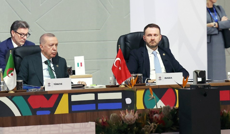 CUMHURBAŞKANI ERDOĞAN: "G20'Yİ DAHA FAZLA SORUMLULUK ÜSTLENMEYE DAVET EDİYORUM"