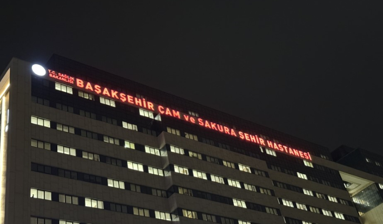 BAŞAKŞEHİR'DE OKULDAKİ GIDA ZEHİRLENMESİ İDDİASIYLA İLGİLİ KANTİNCİ ÇİFT GÖZALTINA ALINDI