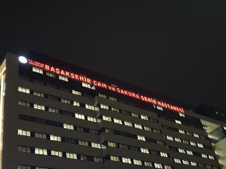 BAŞAKŞEHİR'DE OKULDAKİ GIDA ZEHİRLENMESİ İDDİASIYLA İLGİLİ KANTİNCİ ÇİFT GÖZALTINA ALINDI