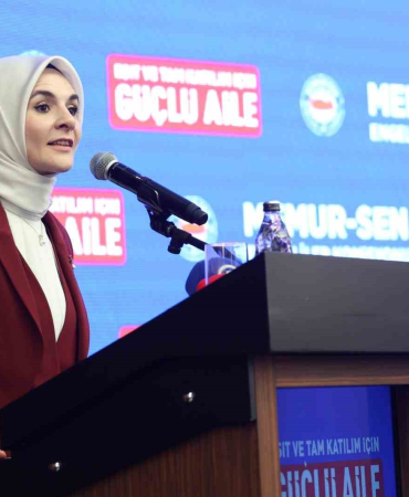 BAKAN GÖKTAŞ: "ENGELLİ BİREYLERİN HAYATIN HER ALANINA KATILIMI İÇİN ADIMLAR ATMAK HEPİMİZİN ORTAK SORUMLULUĞUDUR"