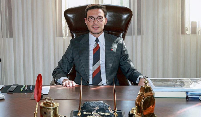 Tokat Belediye Başkanlığı makam odasında dinleme cihazı bulundu