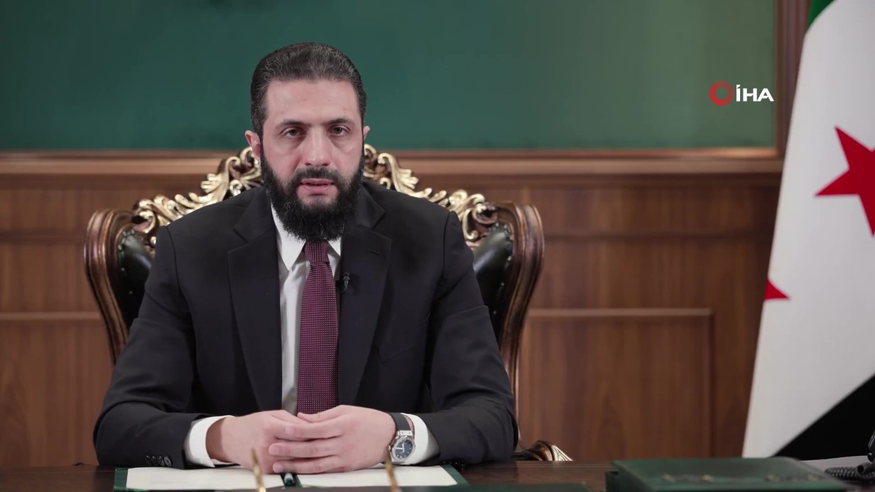 -9ba1223a-319b-4b2f-9ab7-d3993b684276-frame-at-0m9s-1768599475