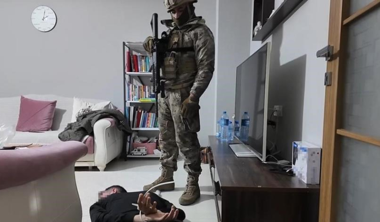 DEAŞ ve El Kaide operasyonunda 30 şüpheli adliyeye sevk edildi