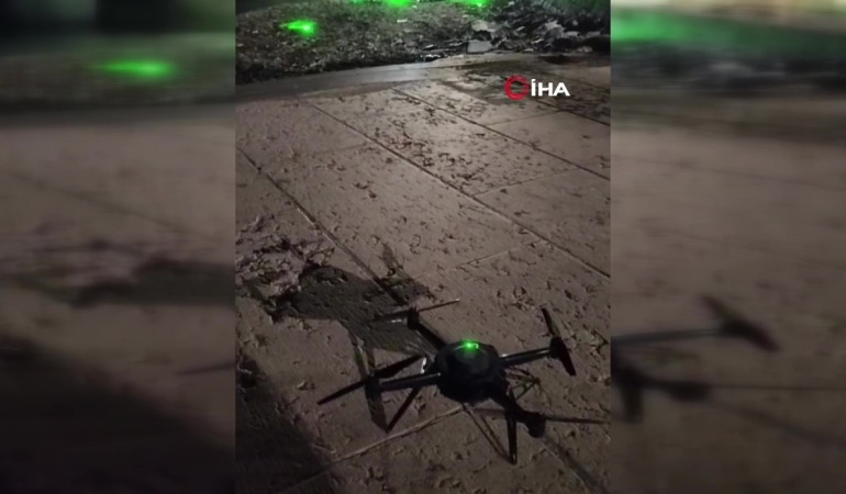 Karadağ’daki yılbaşı gösterisinde yaklaşık 600 dron yere düştü