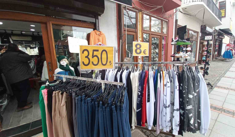 BULGAR LEVASI İLE ALIŞVERİŞ SONA ERDİ: SINIR TİCARETİNDE EURO DÖNEMİ