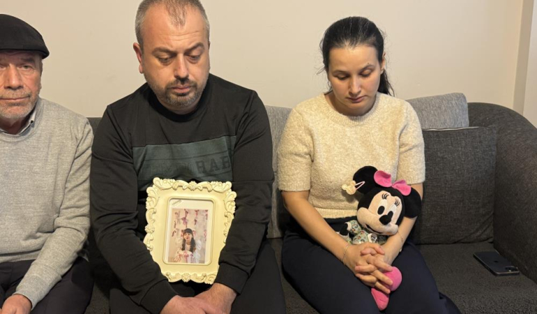 Habersiz değiştiği iddia edilen servisini ararken, 1. sınıf öğrencisi Ela hayattan koptu