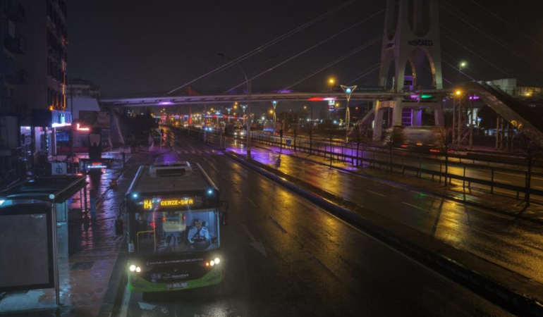 Kocaeli’de 4 yeni hatla 24 saat kesintisiz ulaşım dönemi başladı