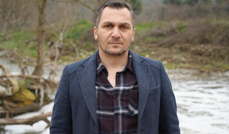 Dereye sürüklenen otomobilini bir gün sonra bulmuştu, yaşananları anlattı