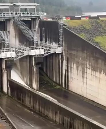 YUVACIK BARAJI YÜZDE 93 DOLDU, KAPAKLAR AÇILDI