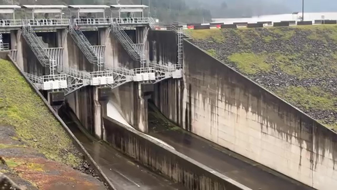 YUVACIK BARAJI YÜZDE 93 DOLDU, KAPAKLAR AÇILDI