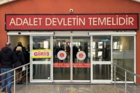 AW655899_01