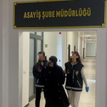 AW660868_01