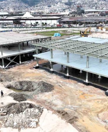 KOCAELİ SOSYAL YAŞAM MERKEZİ İNŞAATI HIZLA YÜKSELİYOR