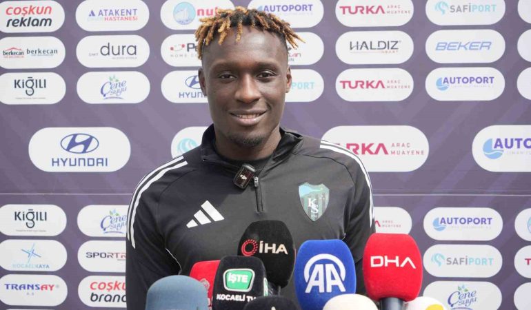 AGYEİ'DEN GALATASARAY MAÇI DEĞERLENDİRMESİ DAN AGYEİ: "TOP GİRMİŞ OLSAYDI, O MAÇI BÜYÜK İHTİMALLE KAZANIRDIK" KOCAELİSPOR, GÖZTEPE HAZIRLIKLARINA BAŞLADI