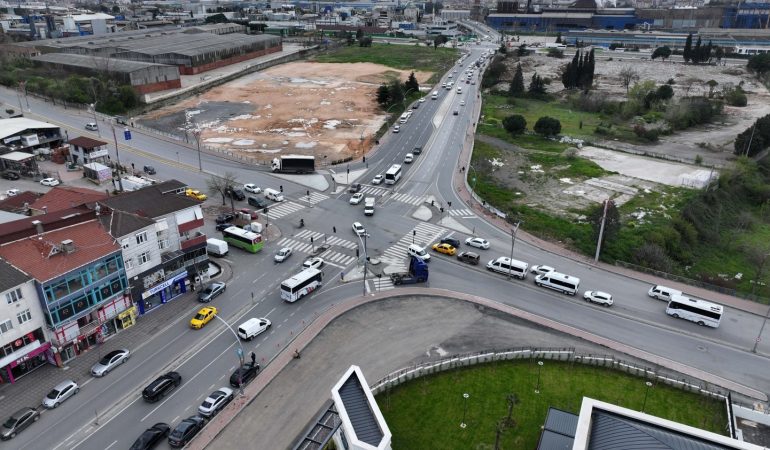 GEBZE'NİN 4 ÖNEMLİ GÜZERGAHINDA YOL YENİLEME ÇALIŞMALARI TAMAMLANDI