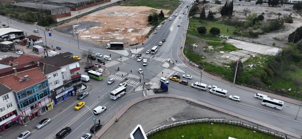 GEBZE'NİN 4 ÖNEMLİ GÜZERGAHINDA YOL YENİLEME ÇALIŞMALARI TAMAMLANDI