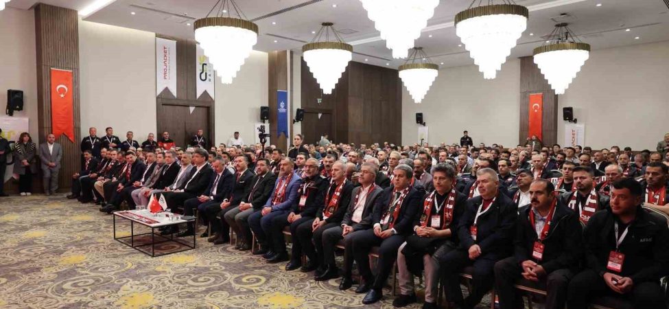 81 İLİN İTFAİYECİLERİ KOCAELİ'DE BULUŞTU
