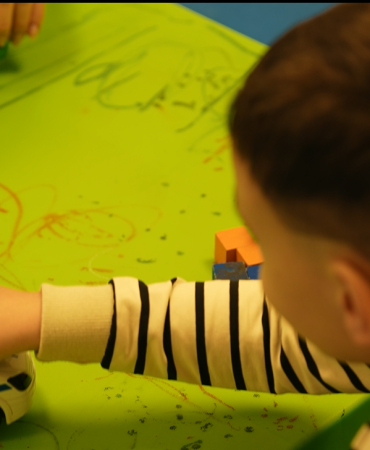 Benimle Oynar Mısın 01