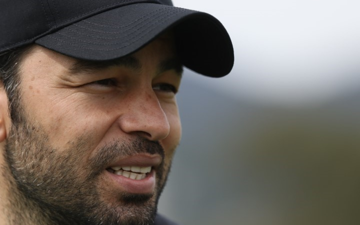 SELÇUK İNAN, KONYASPOR MAÇINDA YAŞANANLARI İLK KEZ ANLATTI! KOCAELİSPOR TEKNİK DİREKTÖRÜ SELÇUK İNAN: "OYUNCULAR KAVGA ETMESİN, KIRMIZI KART GÖRMESİN DİYE ANLIK BİR REAKSİYONDU" "ÖNÜMÜZDEKİ SENE GÜÇLÜ BAŞLANGIÇ YAPMAK ÖNCELİĞİMİZ" "KOCAELİSPOR'A İYİ Kİ GELMİŞİZ" "BURADA BİR ŞEYLER BAŞARMAK İSTİYORUM" "NEREDEYSE BÜTÜN KİRALIK OYUNCULARIMDAN MEMNUNUM" "OYUNCULAR KAVGA ETMESİN DİYE ANLIK REAKSİYONDU" "İNİŞ - ÇIKIŞLAR BÜTÜN TAKIMLARDA YAŞANIYOR" "EŞİM DE ARTIK BİLİYOR, BU HAYATTA EN SEVDİĞİM ŞEY; İŞİM"