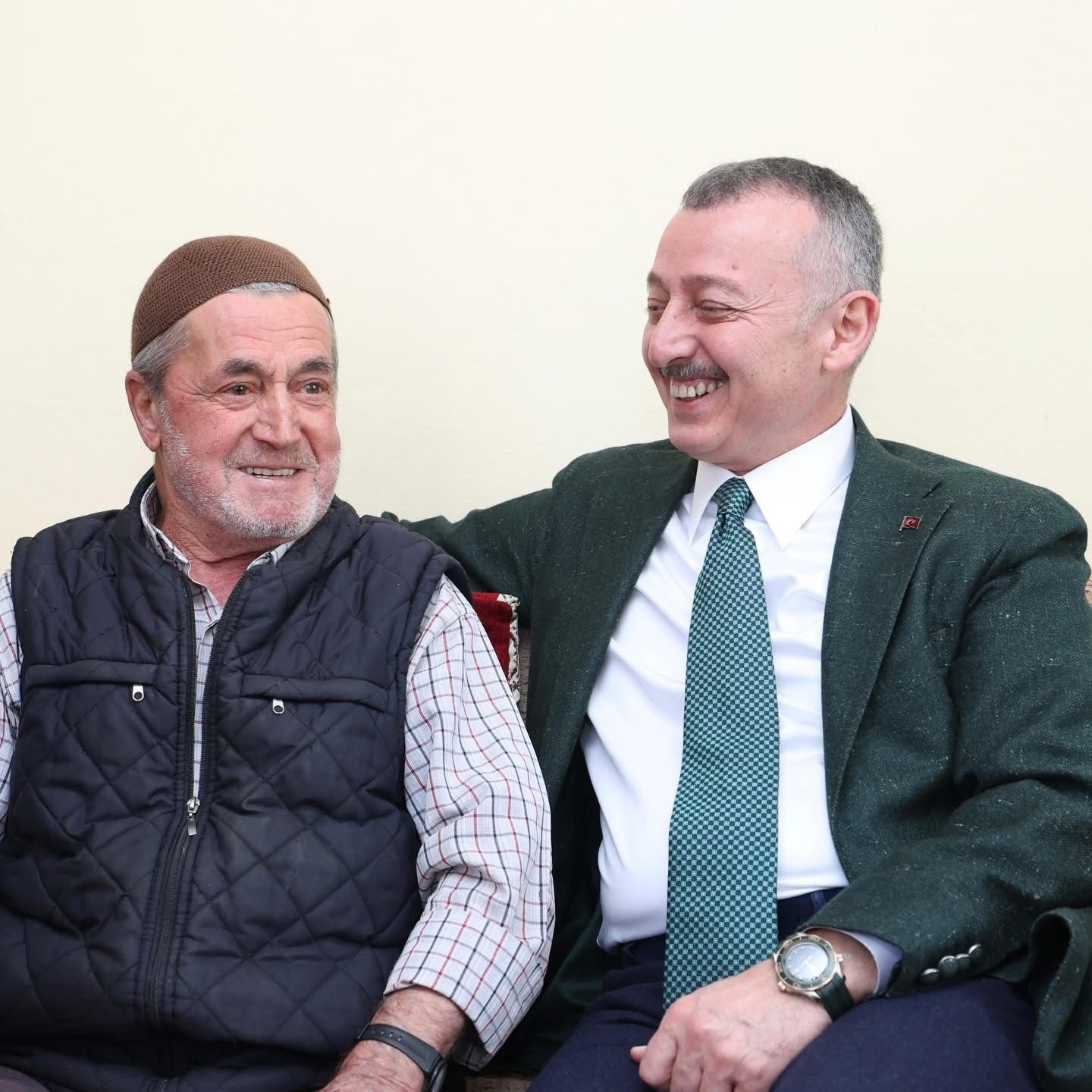 BÜYÜKAKIN'DAN CAVİT DEDEYİ SEVİNDİREN SÜRPRİZ