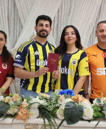 EZELİ REKABET NİKAH SALONUNDA DOSTLUĞA DÖNÜŞTÜ