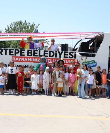 GEZİCİ BAYRAM OTOBÜSÜ KARTEPE'DE ÇOCUKLARLA BULUŞACAK